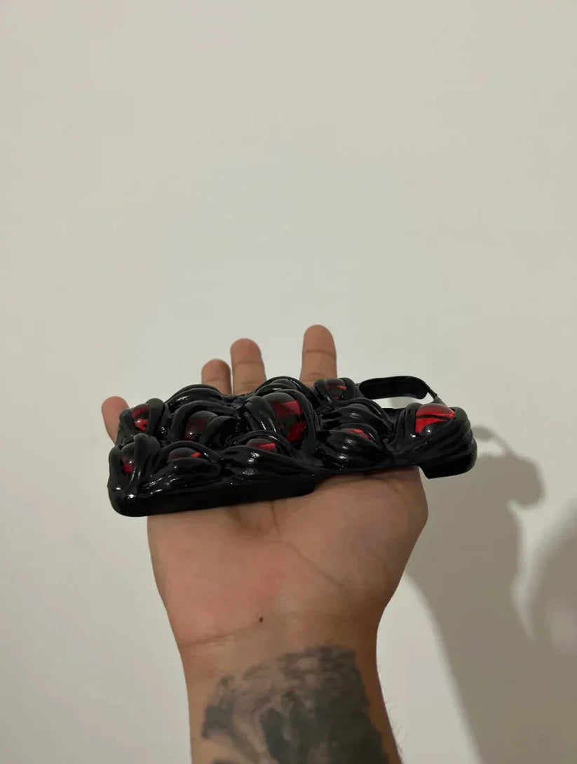 Crimson Eye Illusion Phone Case