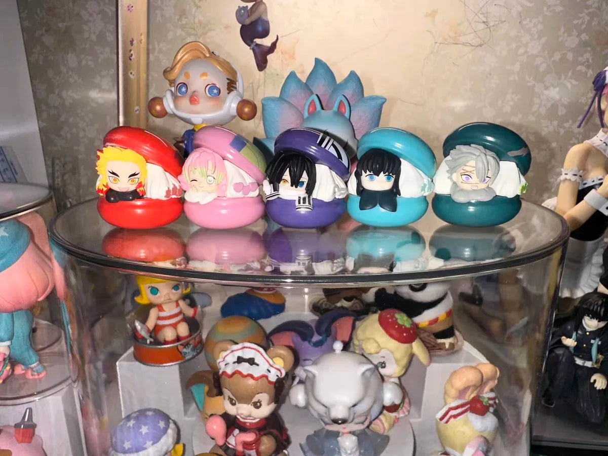 Mystery Spirit Hunter Macaron Figures