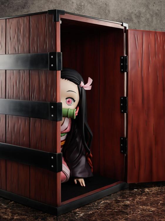 Crimson Moon Demon Girl Figure
