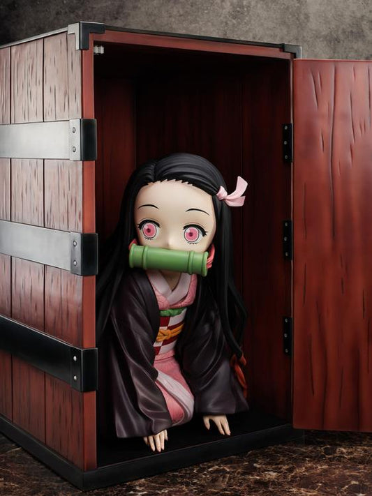 Crimson Moon Demon Girl Figure
